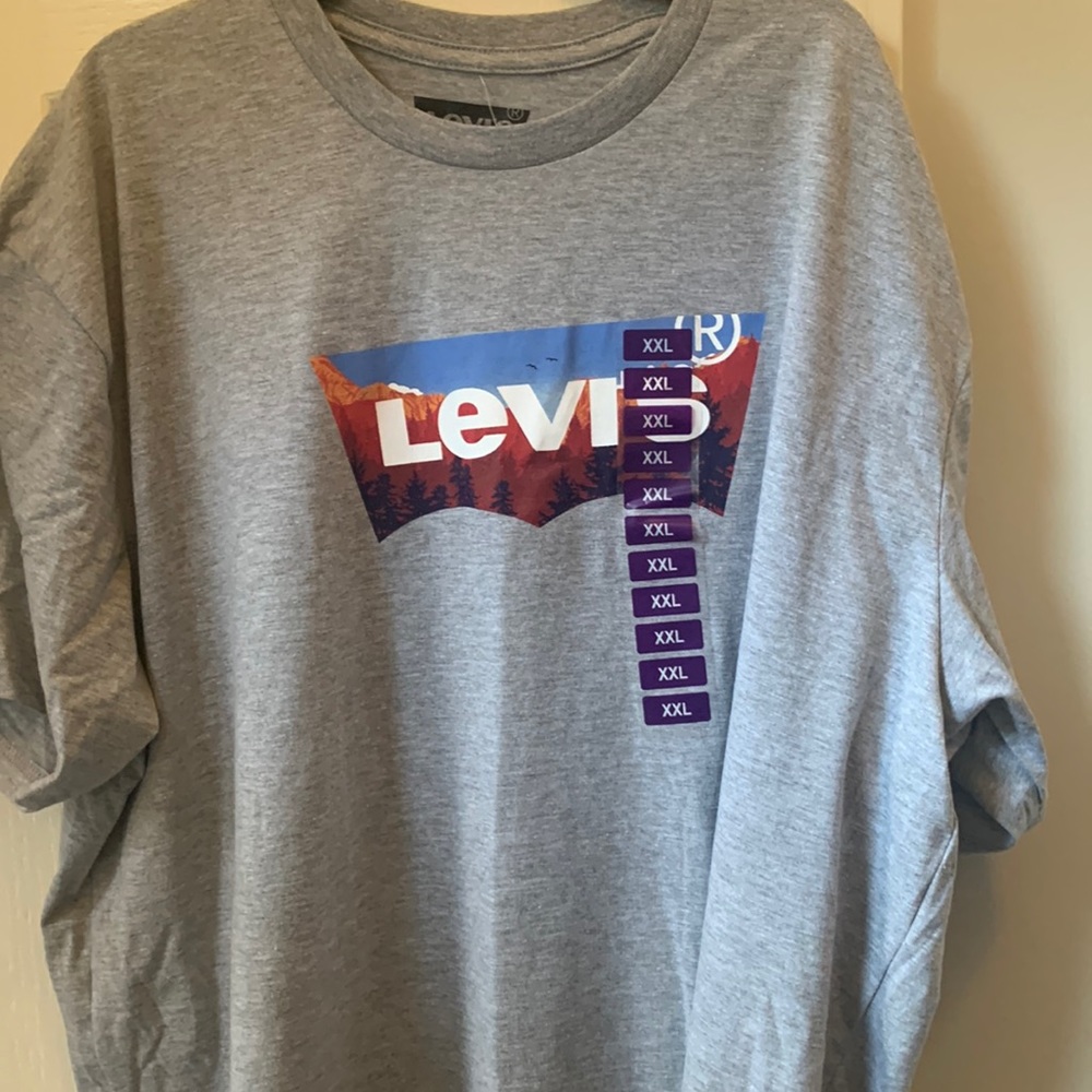 Short Sleeve Levi Tee Shirt (2XL)